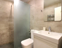 #195 Квартира – улица Налбандяна, Ереван