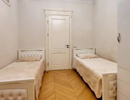 #118 Квартира – улица Арама, Ереван