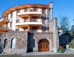 Միրհավ հյուրանոց