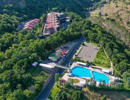 Բեսթ Ռեզորթ Աղվերան հյուրանոց