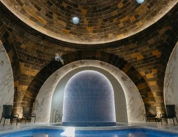 Ռեդիսոն Հոթել ընդ ՍՊԱ հյուրանոց