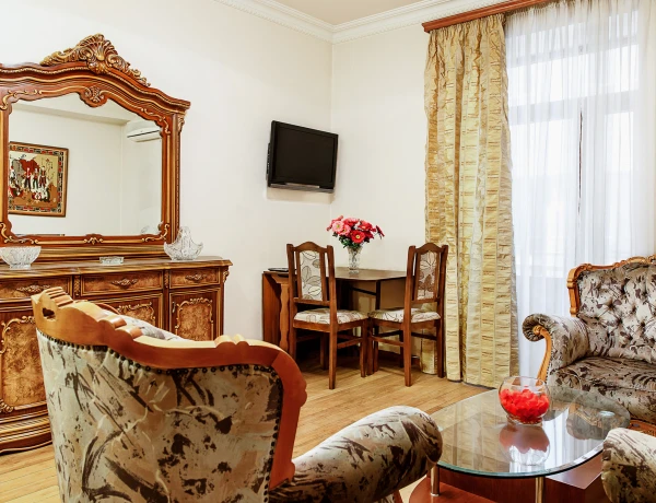 Apartment – Pavstos Buzand street, Yerevan