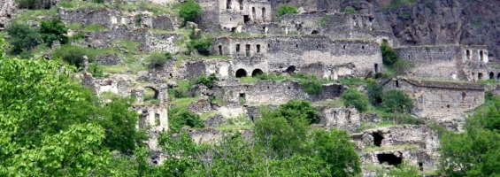 The cave cities of Armenia: Khndzoresk, Khnatsakh, Tegh