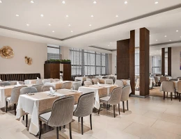 Ramada Hotel and Suites by Wyndham Yerevan
