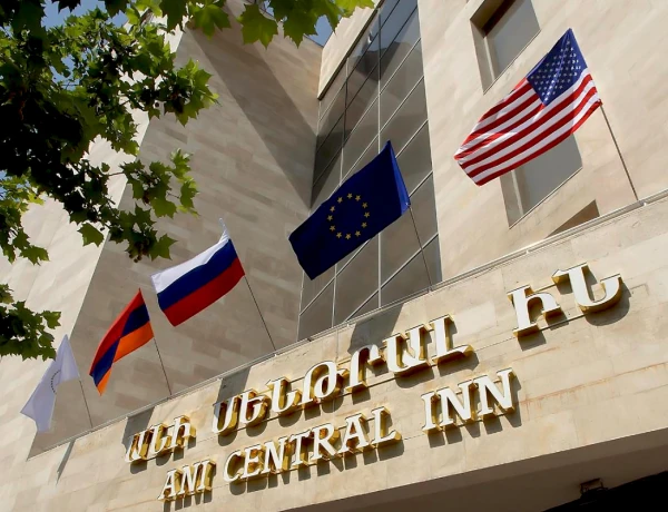 Ani Central Inn hotel