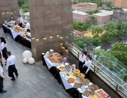 DoubleTree by Hilton Yerevan City Centre hotel