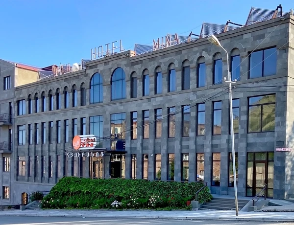 Mina hotel