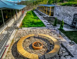 Lara hotel