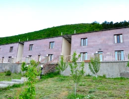 Yeghevnut hotel