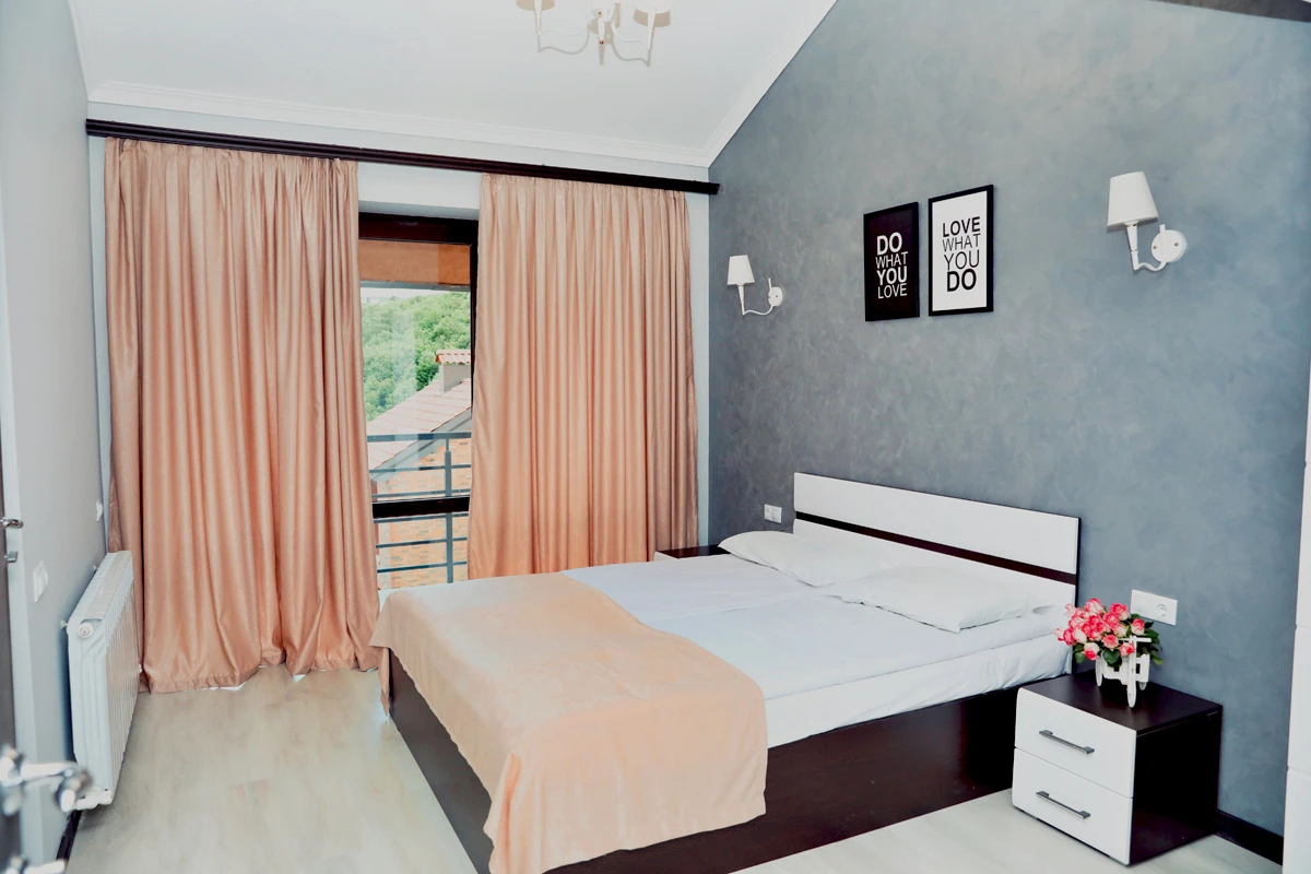 Cottage (4 bedrooms)